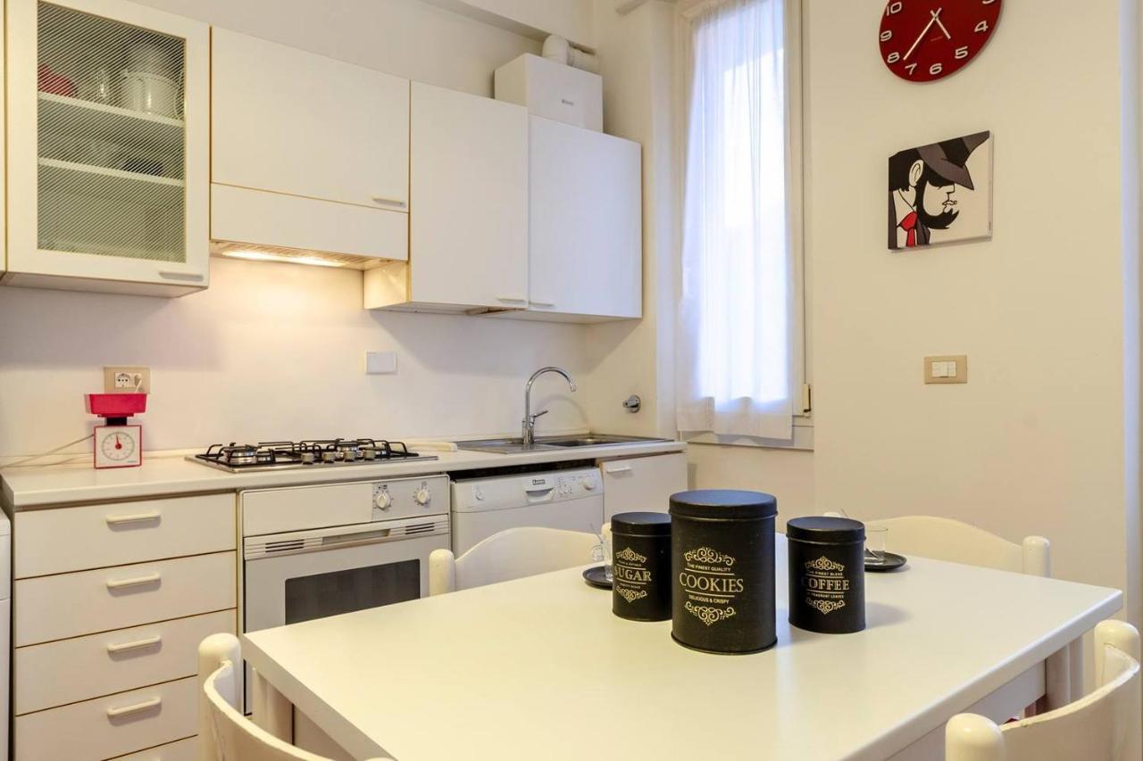 Altido Family Apt For 6 Located Minutes From The Sea Apartment Genoa Exterior photo